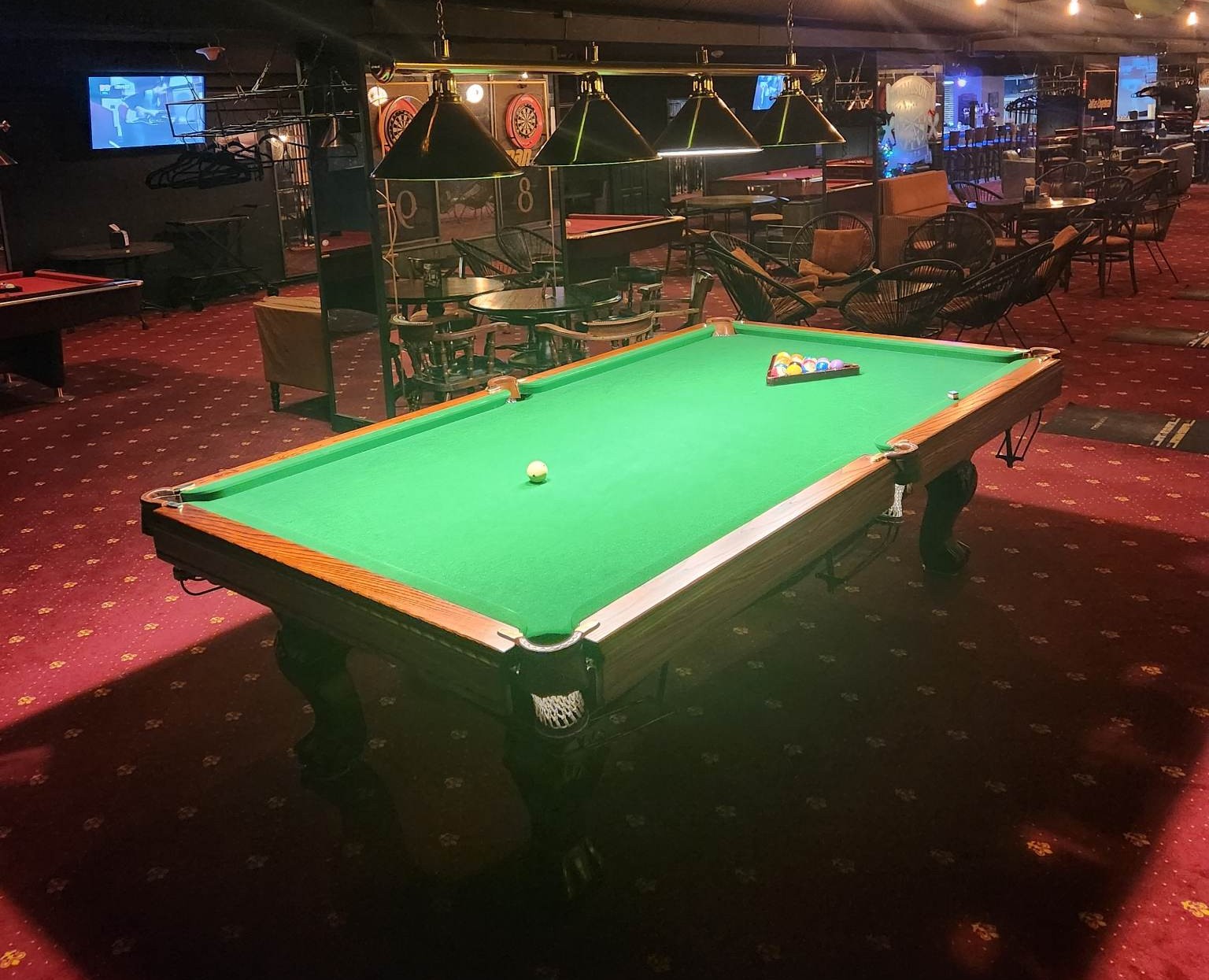 /img/tables/billiardVilnius3.jpg